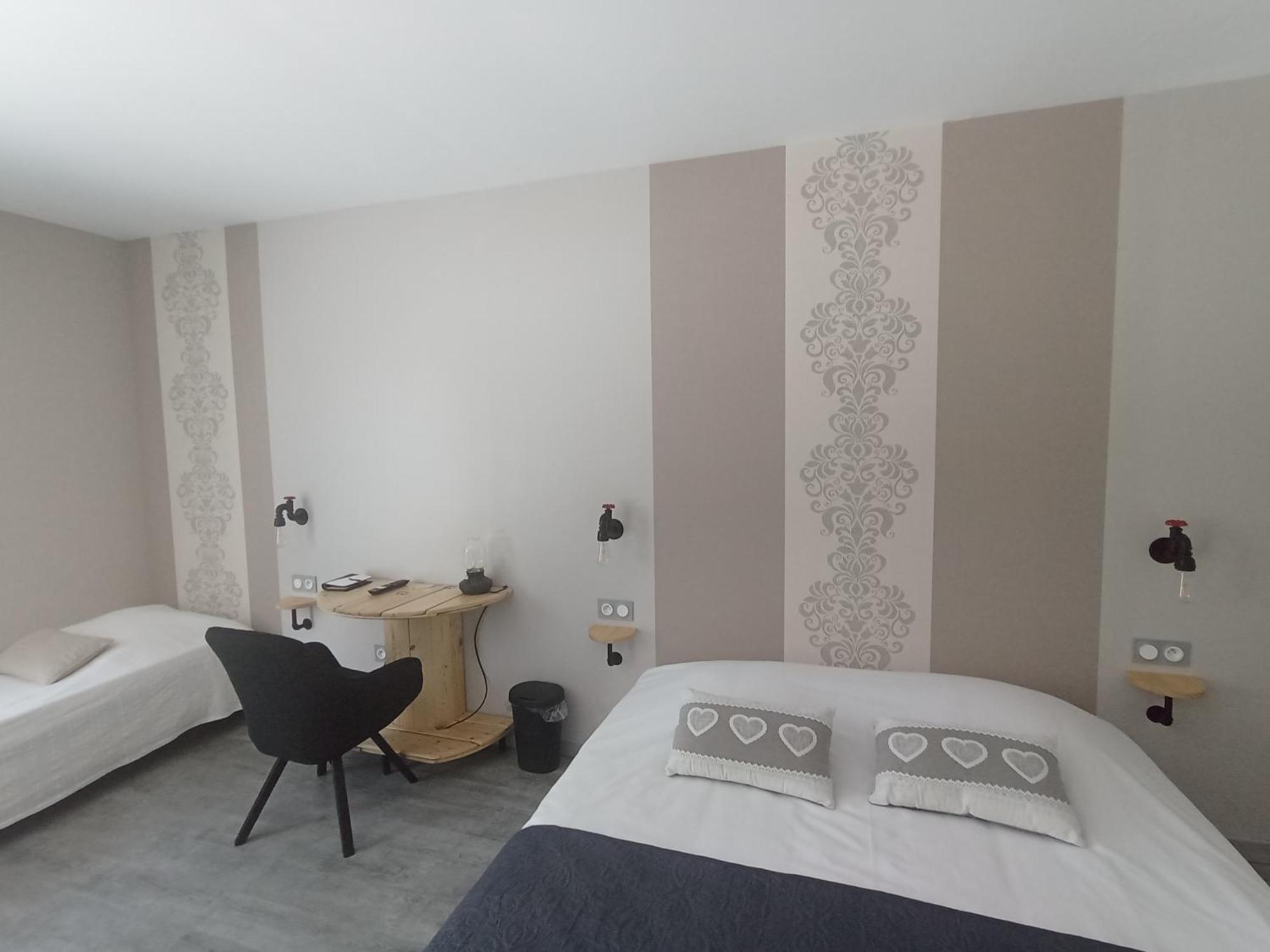 Rivière Chambres Et Tables D'Hotes " O Doux Matins " Aux Portes De Chinon المظهر الخارجي الصورة